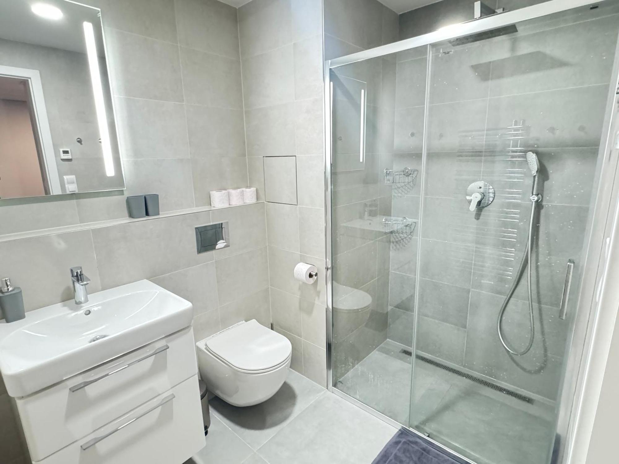 Free Parking - Cozy Apartment Near Vysehrad Railway Bridge Прага Экстерьер фото